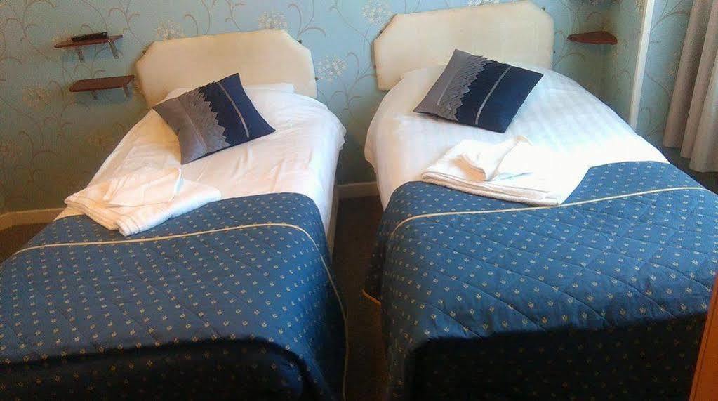 The Wilton International Bed and Breakfast Blackpool Exteriör bild