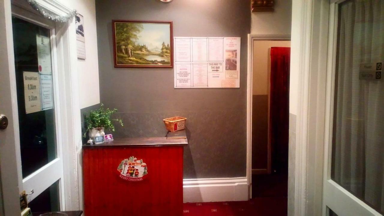 The Wilton International Bed and Breakfast Blackpool Exteriör bild